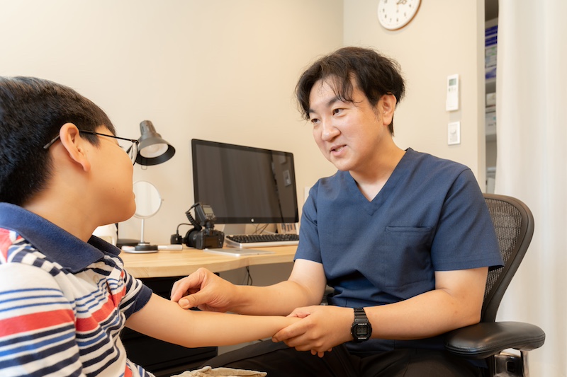 子供の治療に注力する理由は？